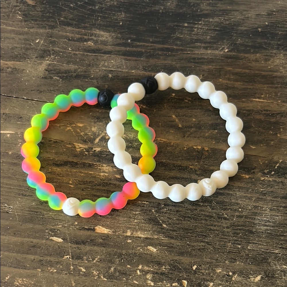 Bundle of 2 Lokai Bracelets – Make-A-Wish Lokai & Classic White Lokai